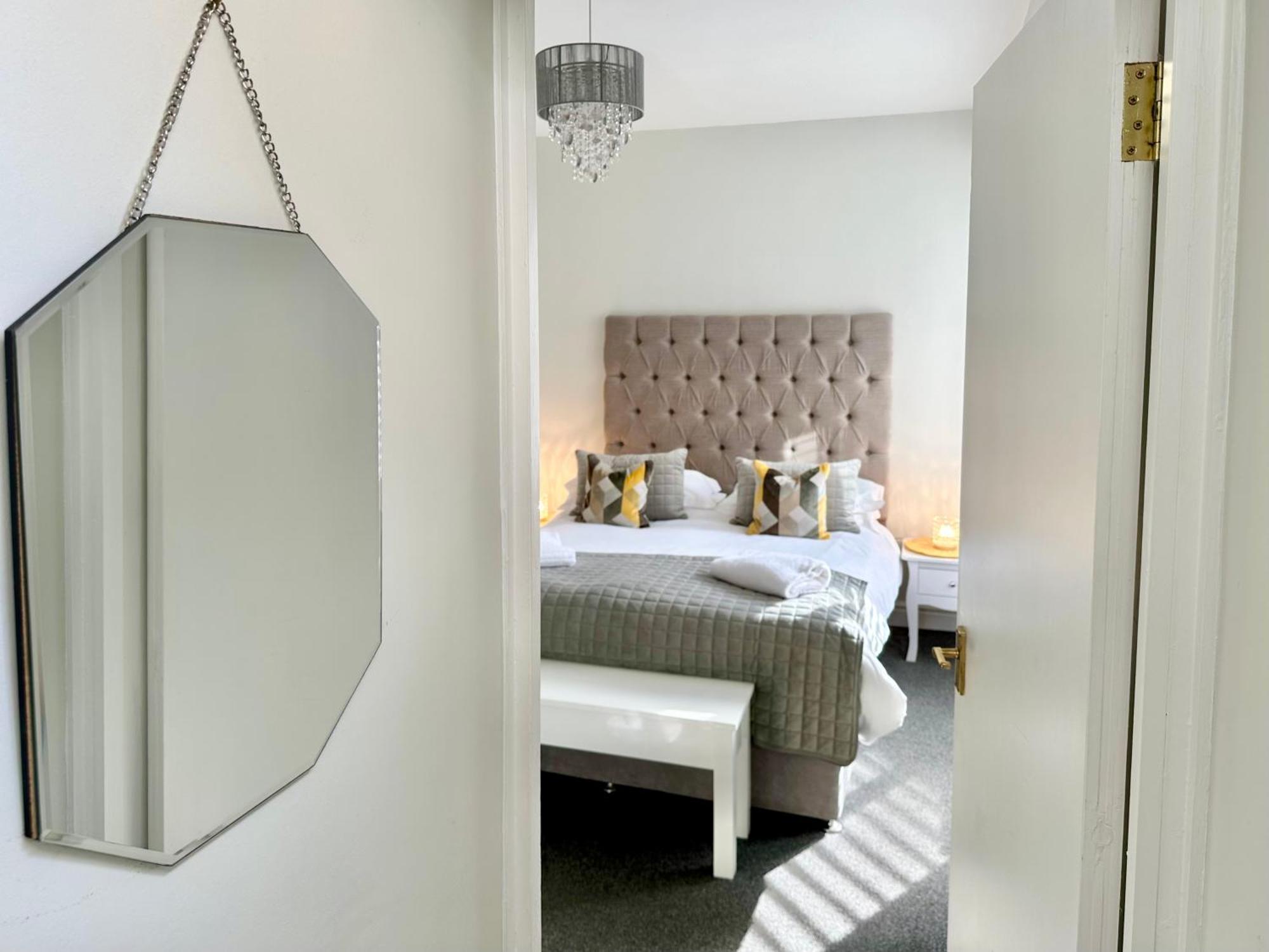 Gillygate Nest With Free Allocated Parking York Esterno foto