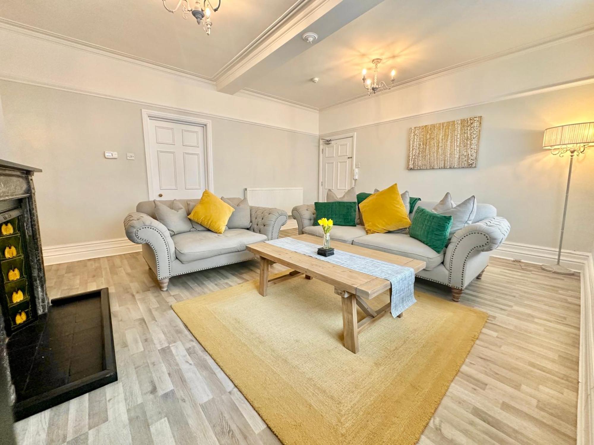 Gillygate Nest With Free Allocated Parking York Esterno foto